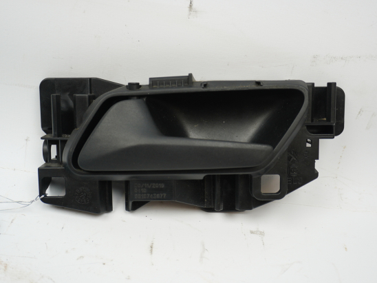 POIGNEE INT PORTE AVG