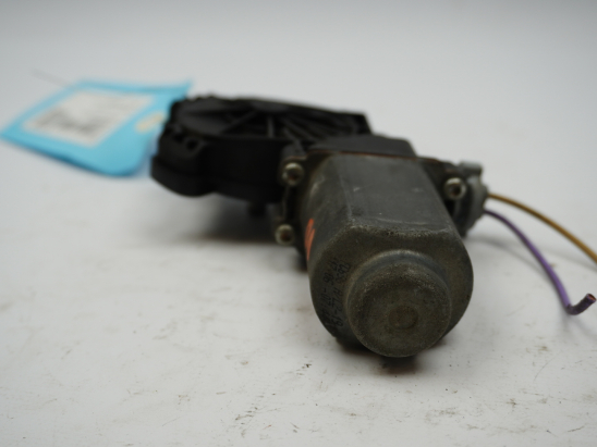 MOTEUR LEVE-VITRE AVD