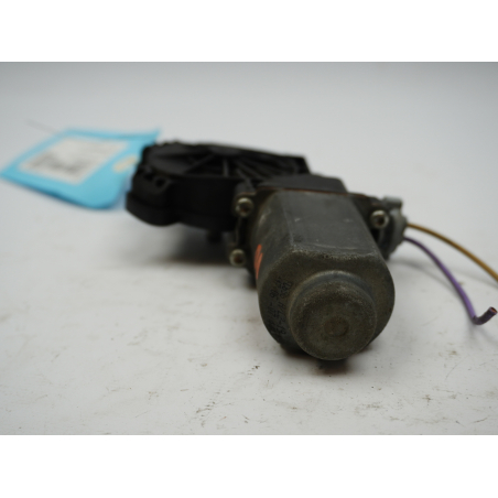 MOTEUR LEVE-VITRE AVD