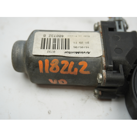 MOTEUR LEVE-VITRE AVD