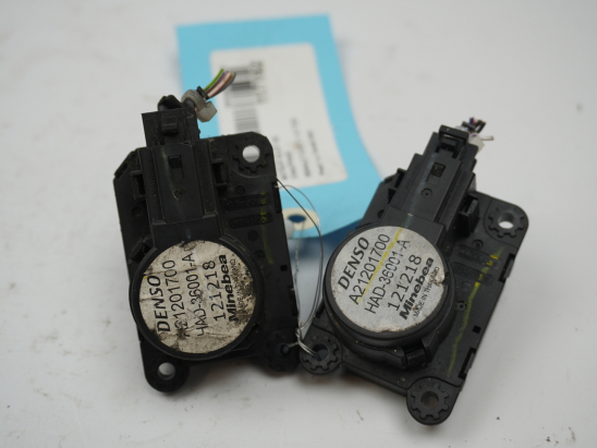 MOTEUR VOLET DE CHAUFFAGE