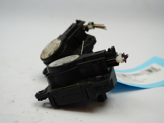 MOTEUR VOLET DE CHAUFFAGE