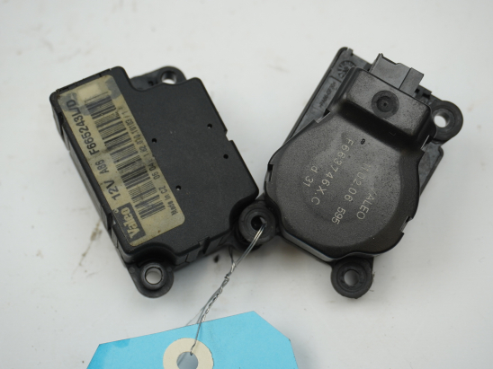 MOTEUR VOLET DE CHAUFFAGE