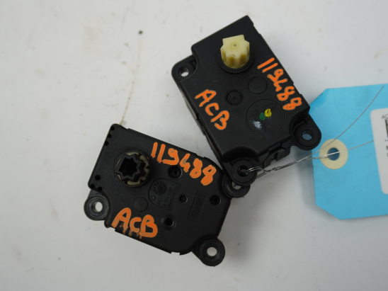 MOTEUR VOLET DE CHAUFFAGE