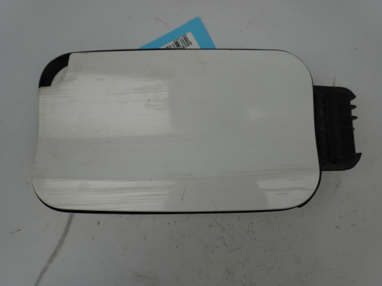 VOLET DE TRAPPE CARBURANT