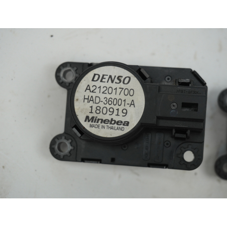 MOTEUR VOLET DE CHAUFFAGE