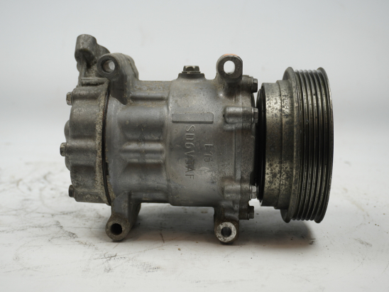 COMPRESSEUR AIR CONDITIONNE