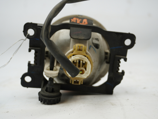 Phare antibrouillard avant droit occasion PEUGEOT 208 Phase 2 - 1.2i PURETECH 110ch