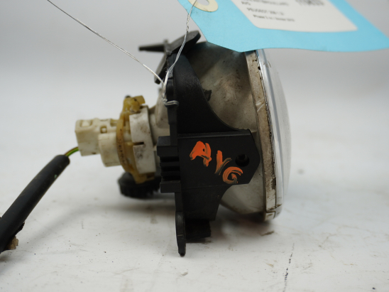 PHARE ANTIBROUILLARD AVG