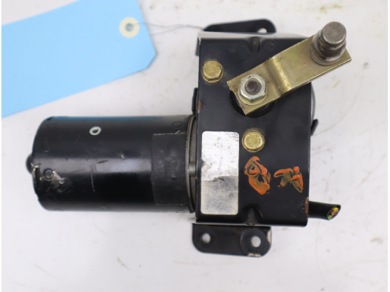MOTEUR ESSUIE-GLACE AV