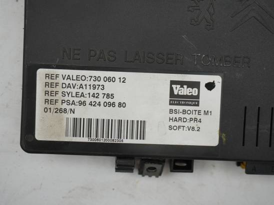 BSI (PLATINE FUSIBLE HABITACLE)