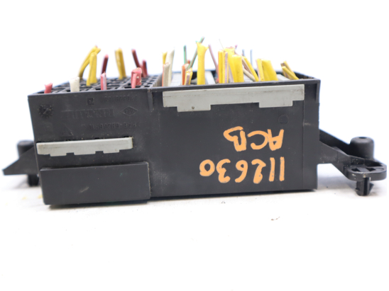 BSI (PLATINE FUSIBLE HABITACLE)