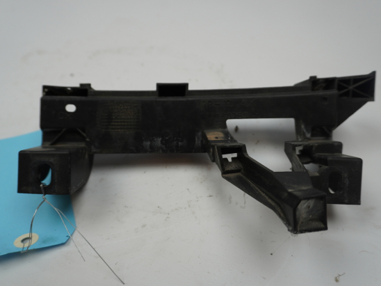 SUPPORT D PARE-CHOC AV