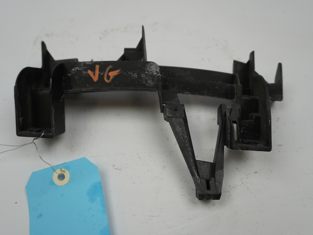 SUPPORT G PARE-CHOC AV