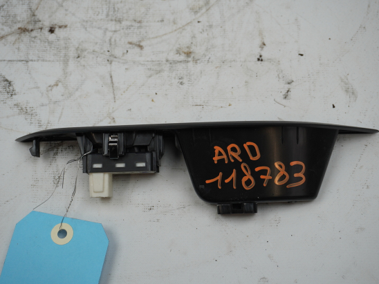 COMMANDE LEVE-GLACE PORTE ARD