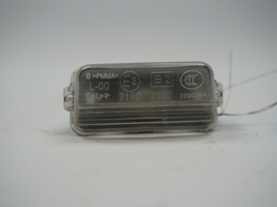 Eclaireur plaque de police d occasion CITROEN C3 PICASSO Phase 2 - 1.6 HDI 90ch