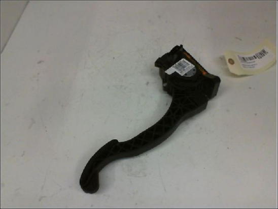 POTENTIOMETRE ACCELERATEUR