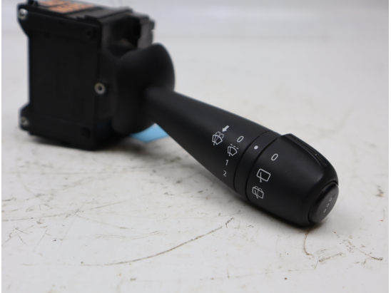 Commande essuie glace occasion DACIA DOKKER Phase 1 - 1.5 DCI 8v 75ch