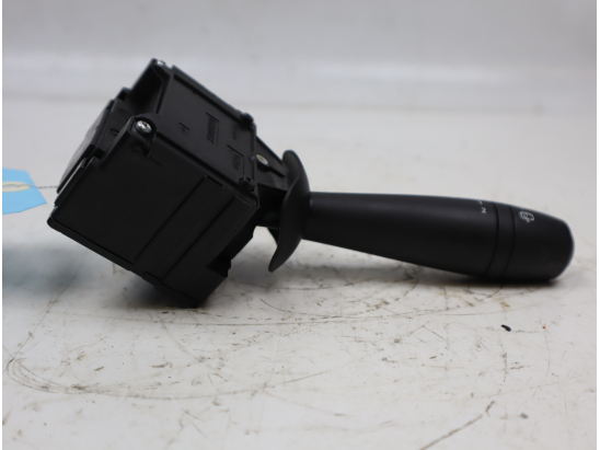 Commande essuie glace occasion DACIA DOKKER Phase 1 - 1.5 DCI 8v 75ch