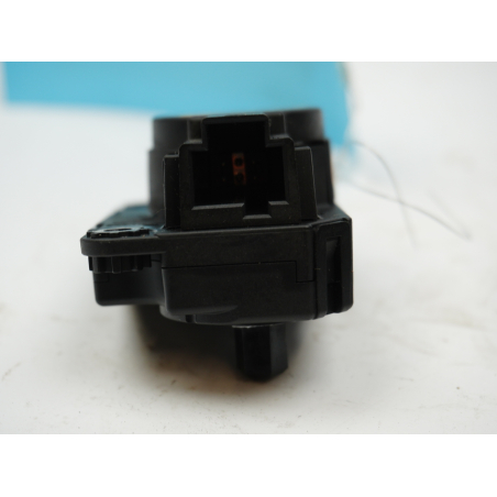 MOTEUR VOLET DE CHAUFFAGE