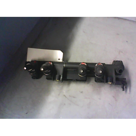 Rampe injection occasion RENAULT TWINGO I Phase 1 - 1.2i 60ch