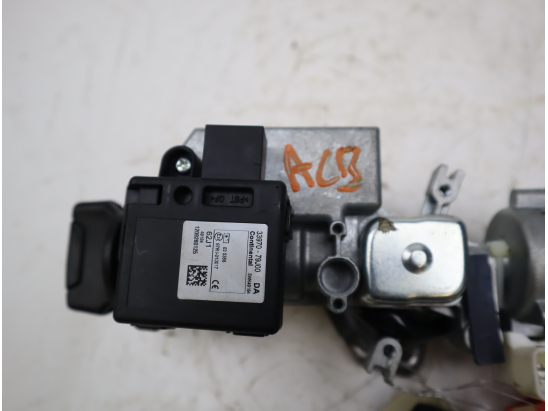 Antivol de direction occasion SUZUKI SX4 I Phase 1 - 2.0 DDiS 134ch