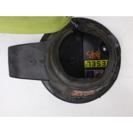 VOLET DE TRAPPE CARBURANT