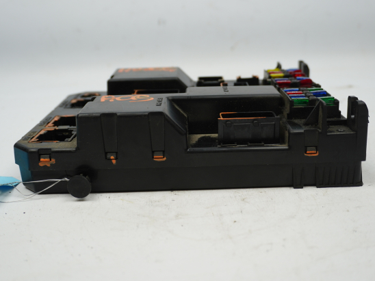 BSI (PLATINE FUSIBLE HABITACLE)