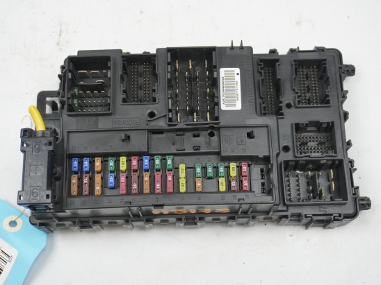 BSI (PLATINE FUSIBLE HABITACLE)