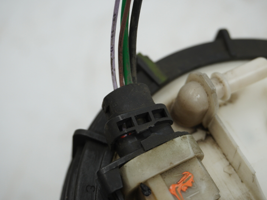 POMPE CARBURANT IMMERGEE