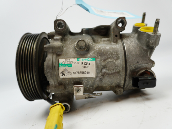 COMPRESSEUR AIR CONDITIONNE