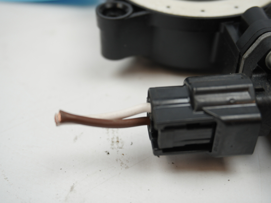 Moteur lève-glace avant gauche occasion RENAULT CLIO IV Phase 1 - 1.5 DCI 90ch