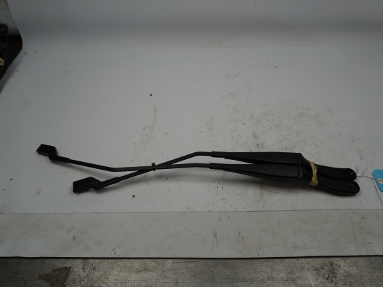 Bras essuie-glace avant occasion FIAT DOBLO II Phase 2 - 1.6 MULTIJET 105ch