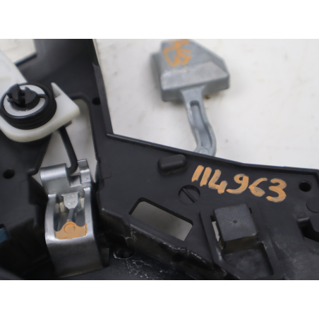 POIGNEE INT PORTE AVG