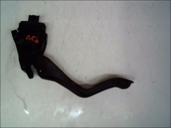 POTENTIOMETRE ACCELERATEUR