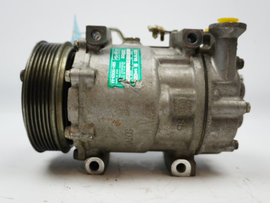 COMPRESSEUR AIR CONDITIONNE