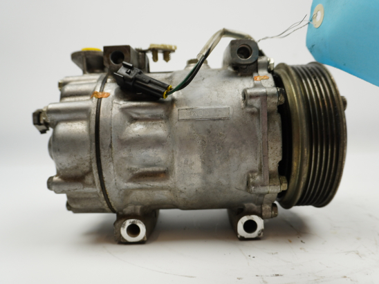 COMPRESSEUR AIR CONDITIONNE