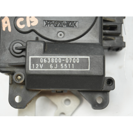 MOTEUR VOLET DE CHAUFFAGE