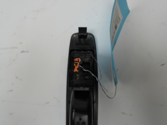 COMMANDE LEVE-GLACE PORTE ARG