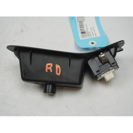 Commande leve-glace porte arrière droite occasion FIAT 500X PHASE 2 - 1.0i 120ch