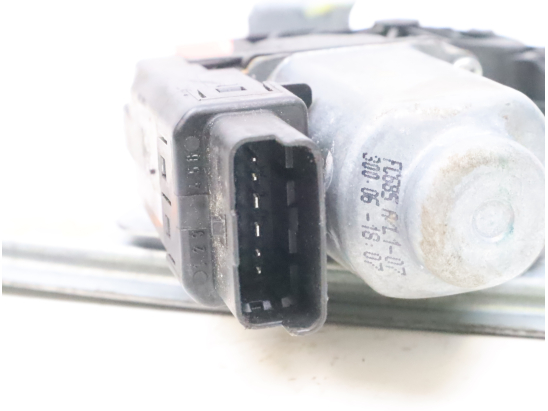 MECANISME+MOTEUR LEVE-GLACE ARG