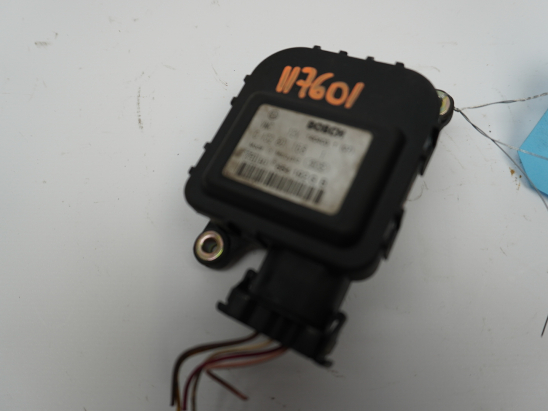 MOTEUR VOLET DE CHAUFFAGE