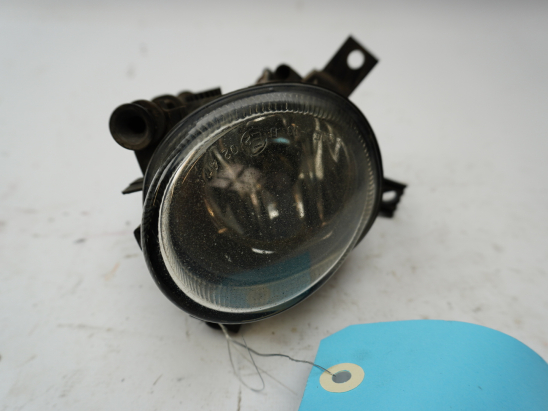 PHARE ANTIBROUILLARD AVD