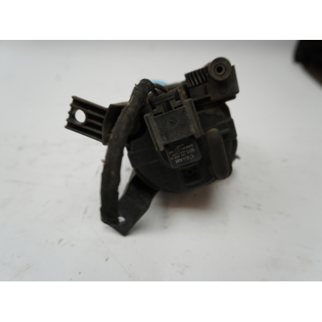 PHARE ANTIBROUILLARD AVD