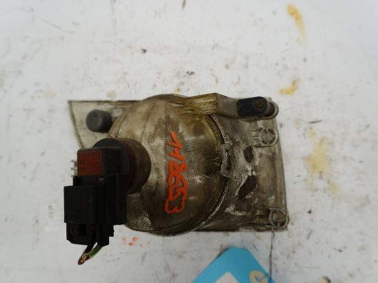 PHARE ANTIBROUILLARD AVG