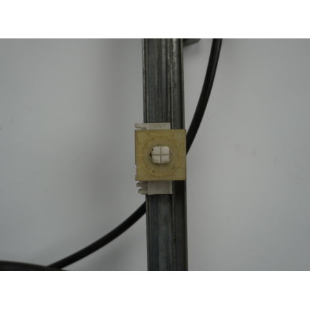 MECANISME+MOTEUR LEVE-GLACE AVG