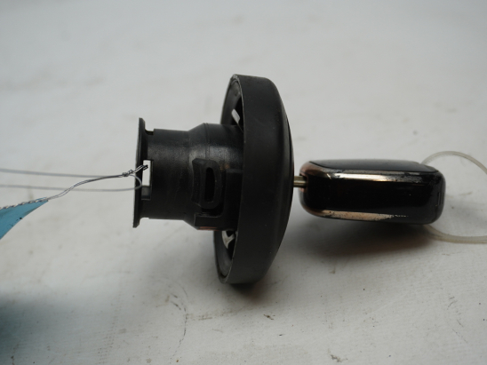 BOUCHON RESERVOIR A CARBURANT