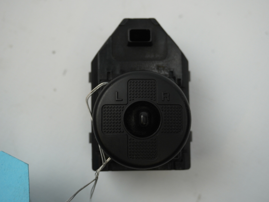 COMMANDE RETROVISSEUR EXT ELECTRIQUE