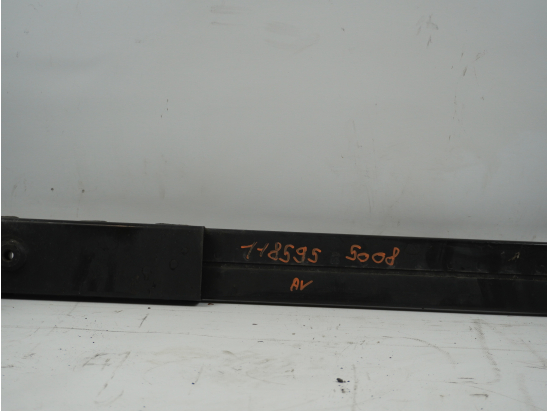 RENFORT PARE-CHOC AV