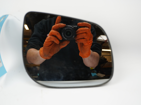 GLACE  RETROVISEUR EXT D